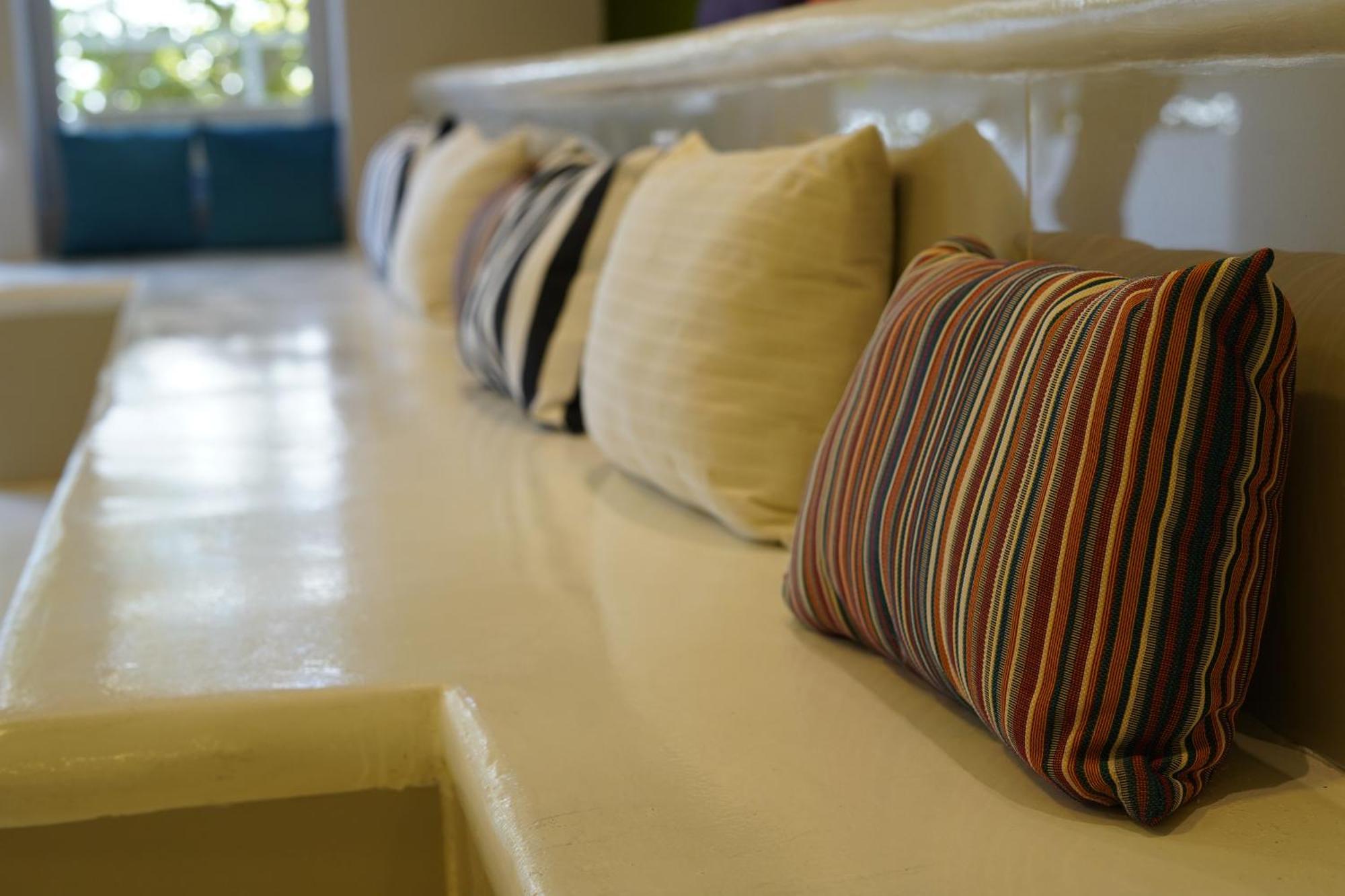 Hostel Dorado Plaza Getsemani Картахена Экстерьер фото