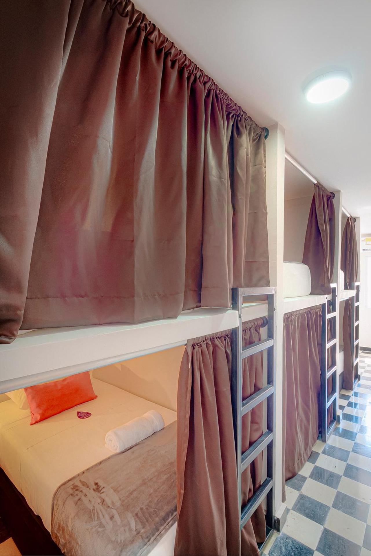 Hostel Dorado Plaza Getsemani Картахена Экстерьер фото
