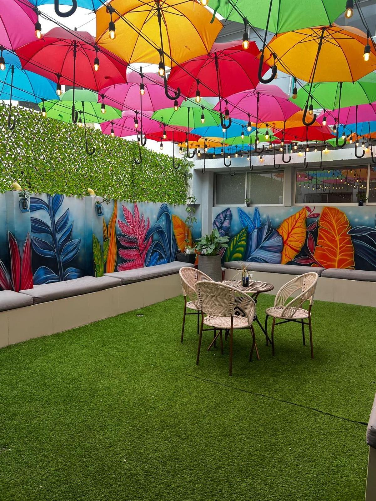 Hostel Dorado Plaza Getsemani Картахена Экстерьер фото